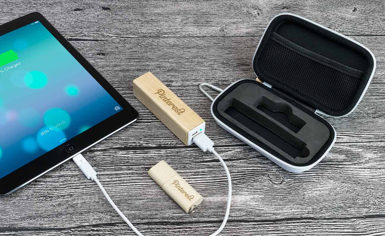 Maple S - Customised Promotional Merch Packs gallery thumbnail